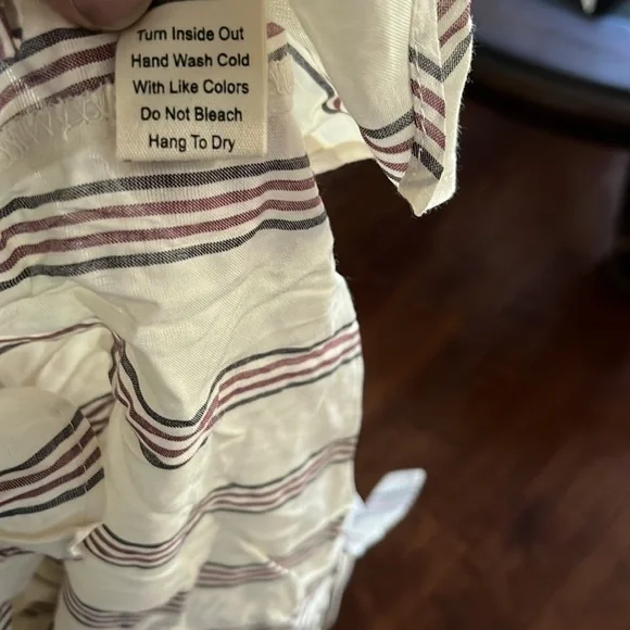 Sweet Wanderer Striped Shirt - Picture 3 of 10